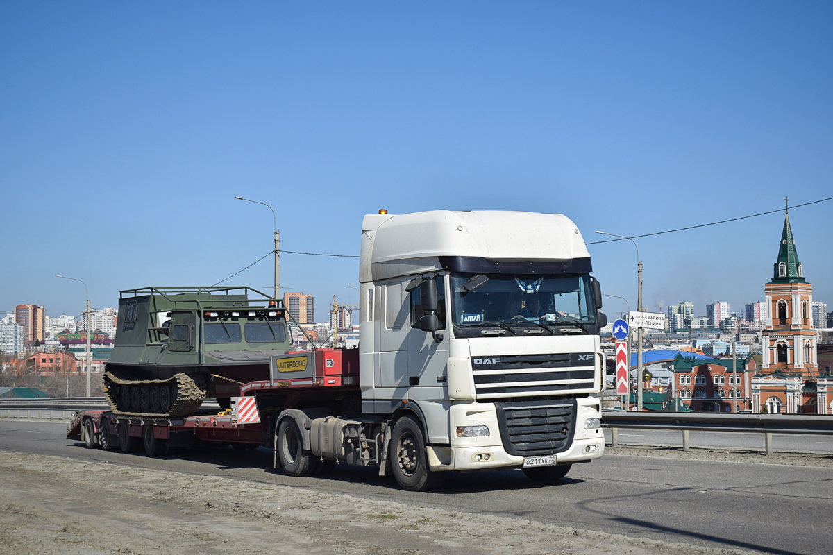 Алтайский край, № О 211 ХК 22 — DAF XF105 FT