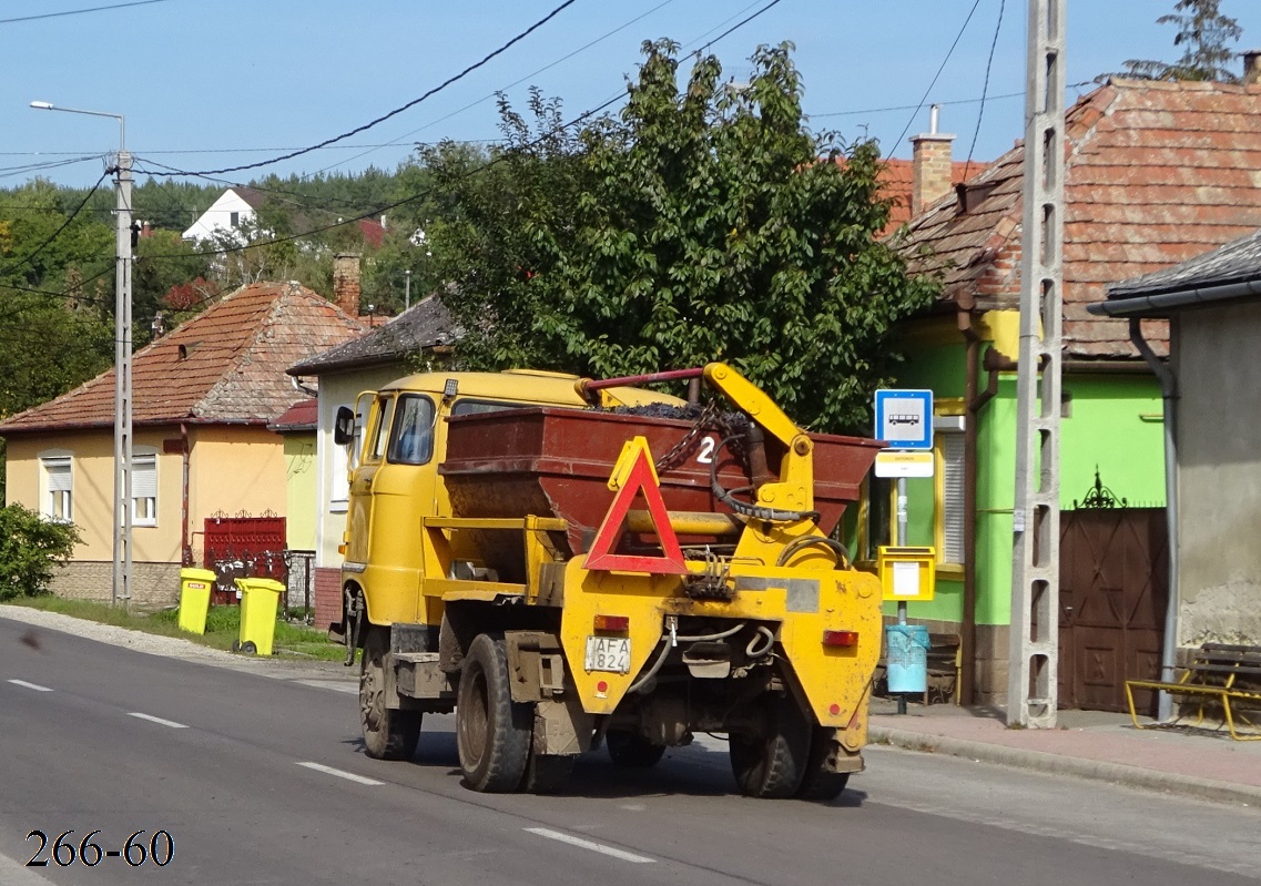 Венгрия, № AFA-824 — IFA W50LA/K, LA/Z; Венгрия — Сбор винограда в Венгрии