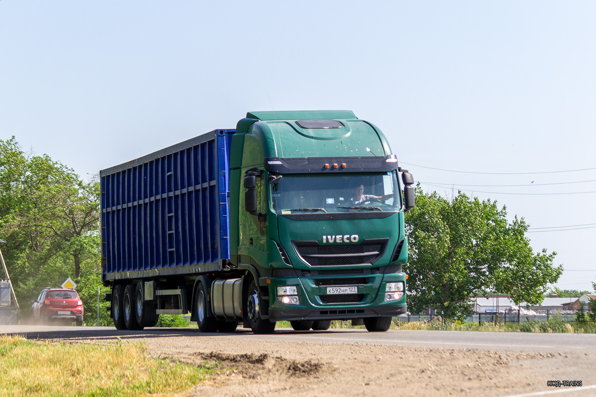 Краснодарский край, № К 592 НР 123 — IVECO Stralis ('2012)