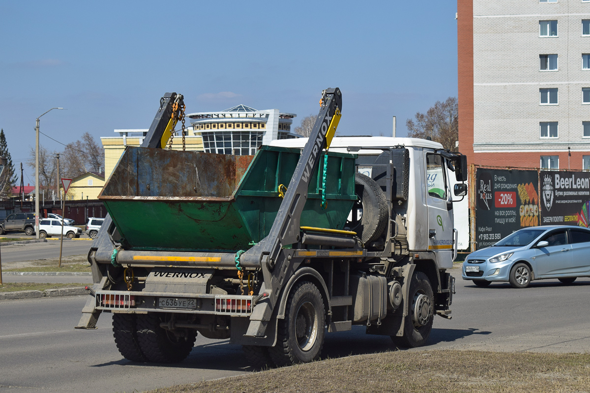 Алтайский край, № С 636 УЕ 22 — МАЗ-555025