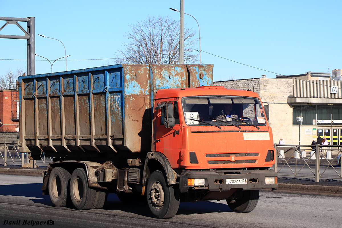 Санкт-Петербург, № В 202 ОВ 178 — КамАЗ-65115-N3