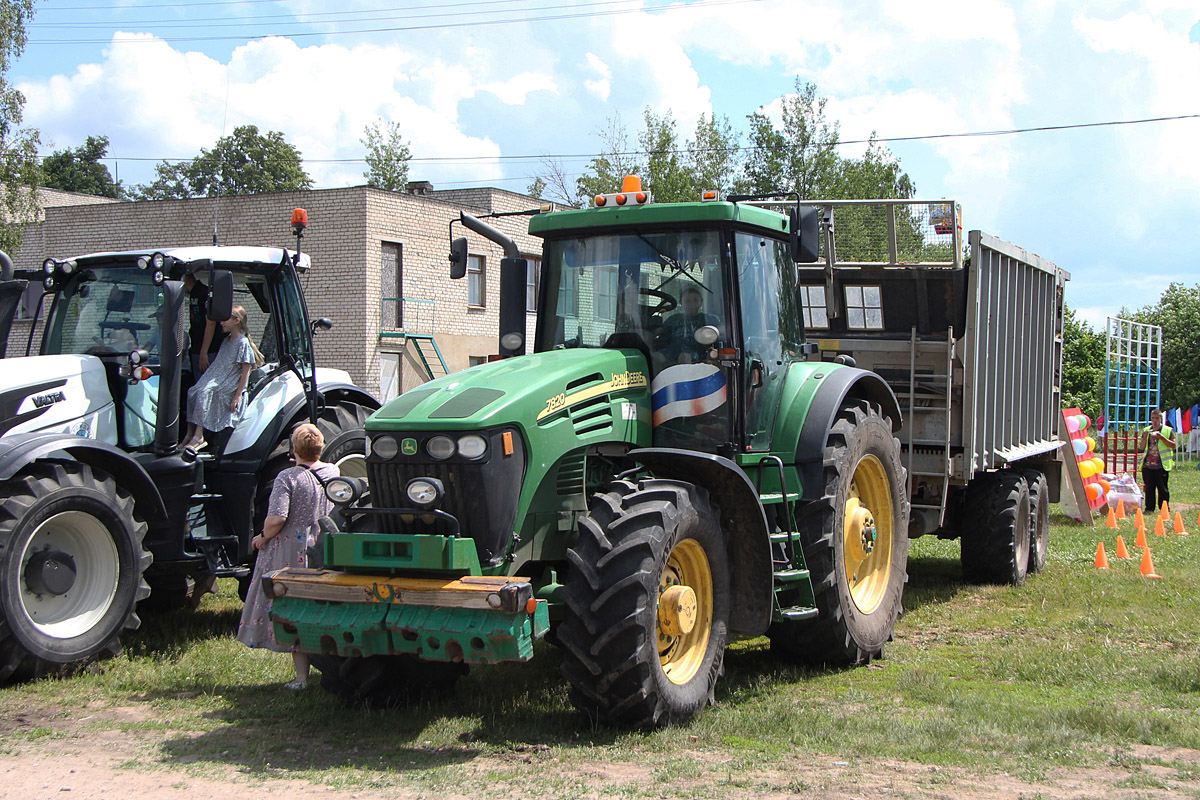 Рязанская область, № 1295 РТ 62 — John Deere (общая модель)