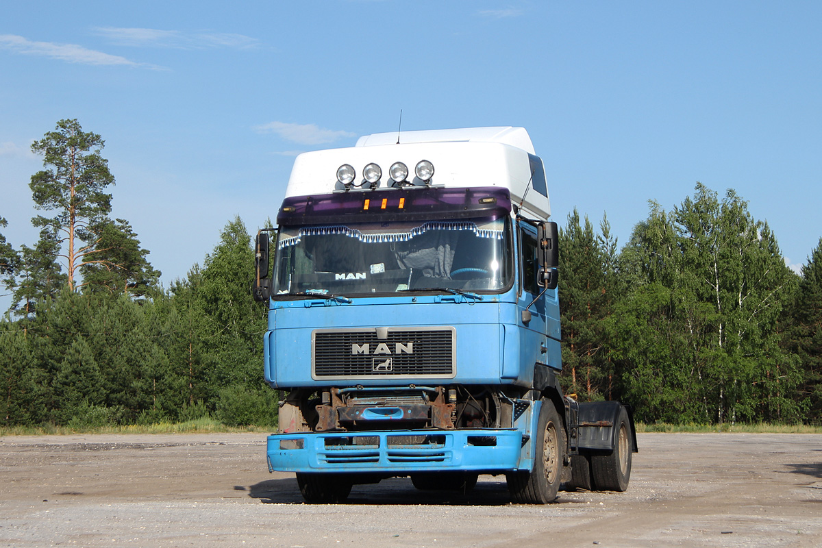 Волгоградская область, № М 779 СН 134 — MAN F2000 (общая модель)