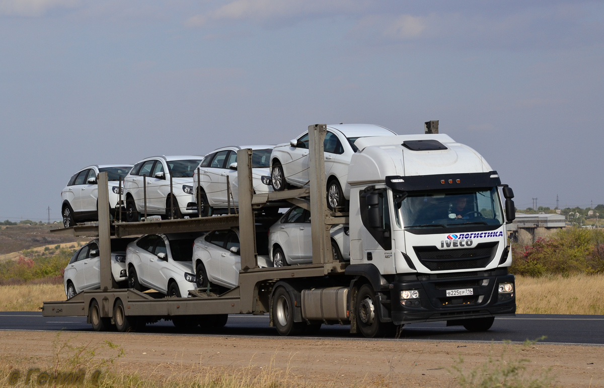 Татарстан, № В 225 ЕР 716 — IVECO Stralis ('2012) 420