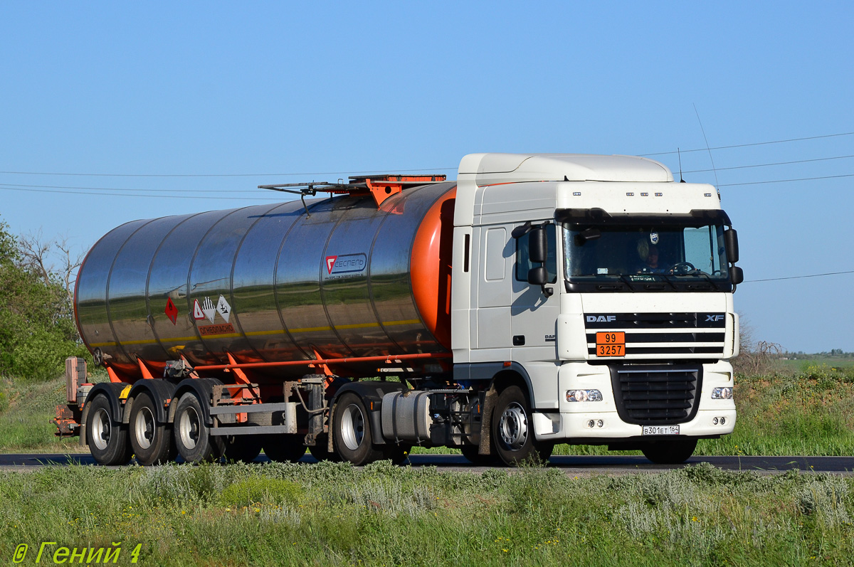 Саратовская область, № В 301 ЕТ 164 — DAF XF105 FT