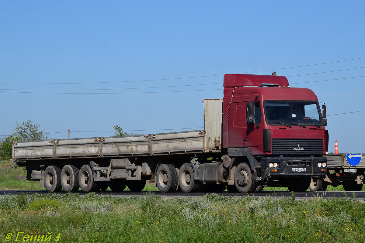 Волгоградская область, № Р 696 АА 34 — МАЗ-643008