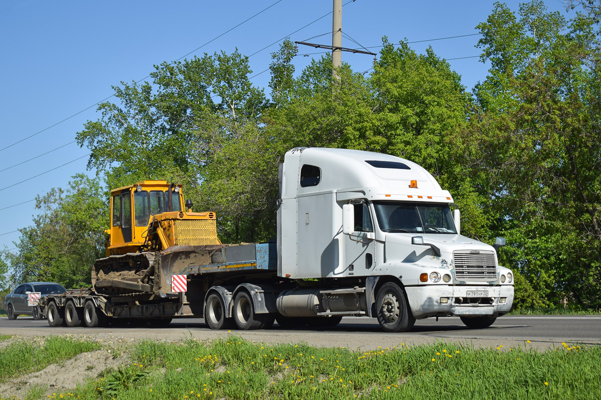 Алтайский край, № Р 791 УР 22 — Freightliner Century Class