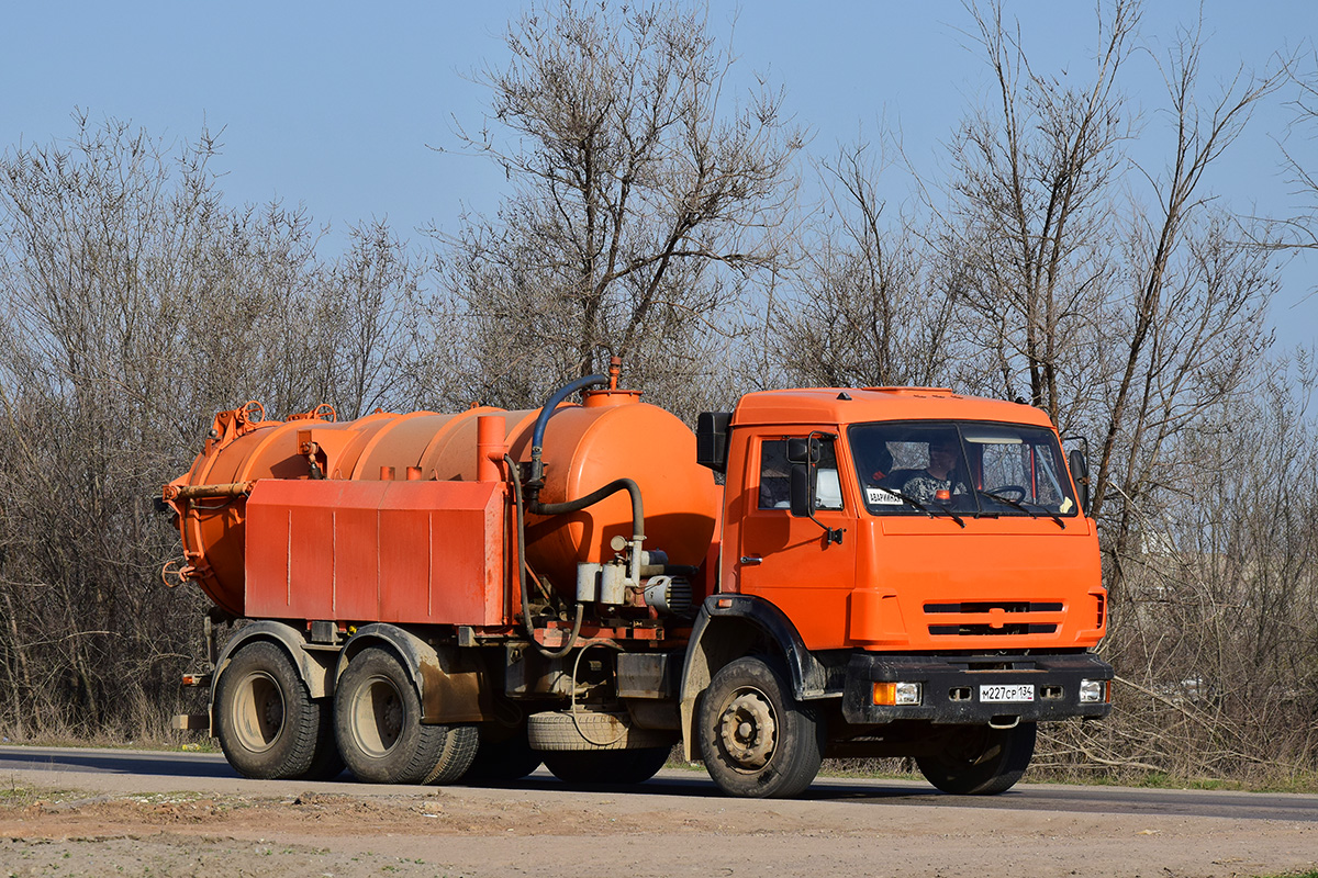 Волгоградская область, № М 227 СР 134 — КамАЗ-53215-15 [53215R]