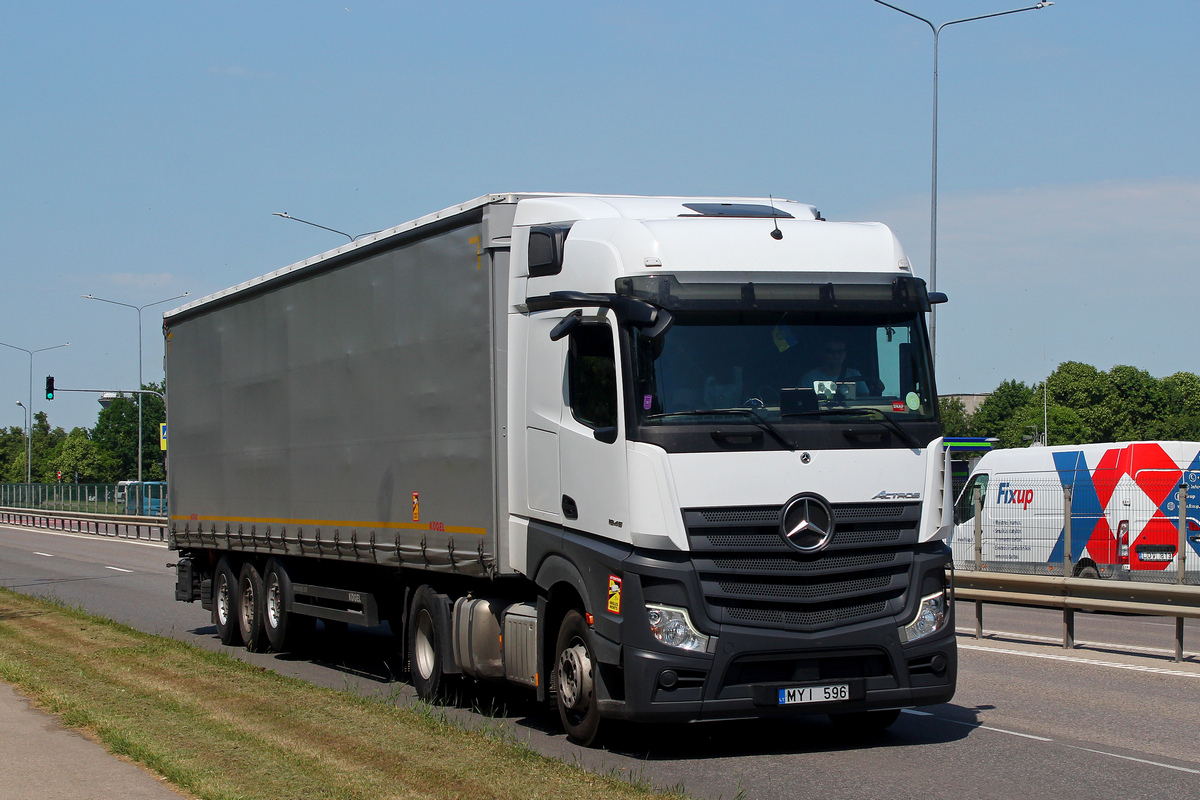 Литва, № MYI 596 — Mercedes-Benz Actros ('2018) 1845