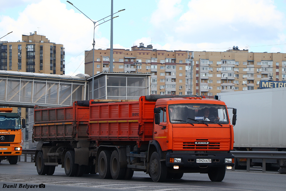 Тюменская область, № Х 042 ЕА 72 — КамАЗ-65115-15 [65115R]