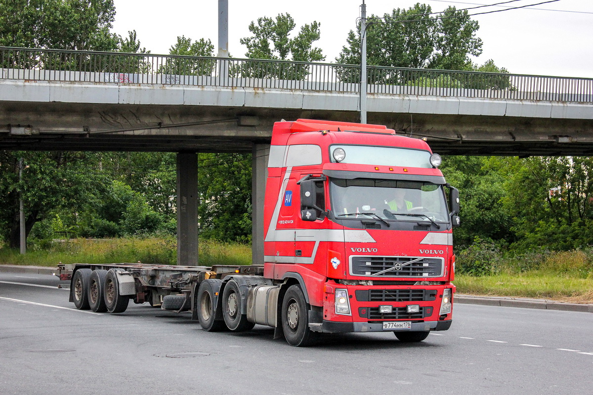 Санкт-Петербург, № В 774 НН 178 — Volvo ('2002) FH12.460