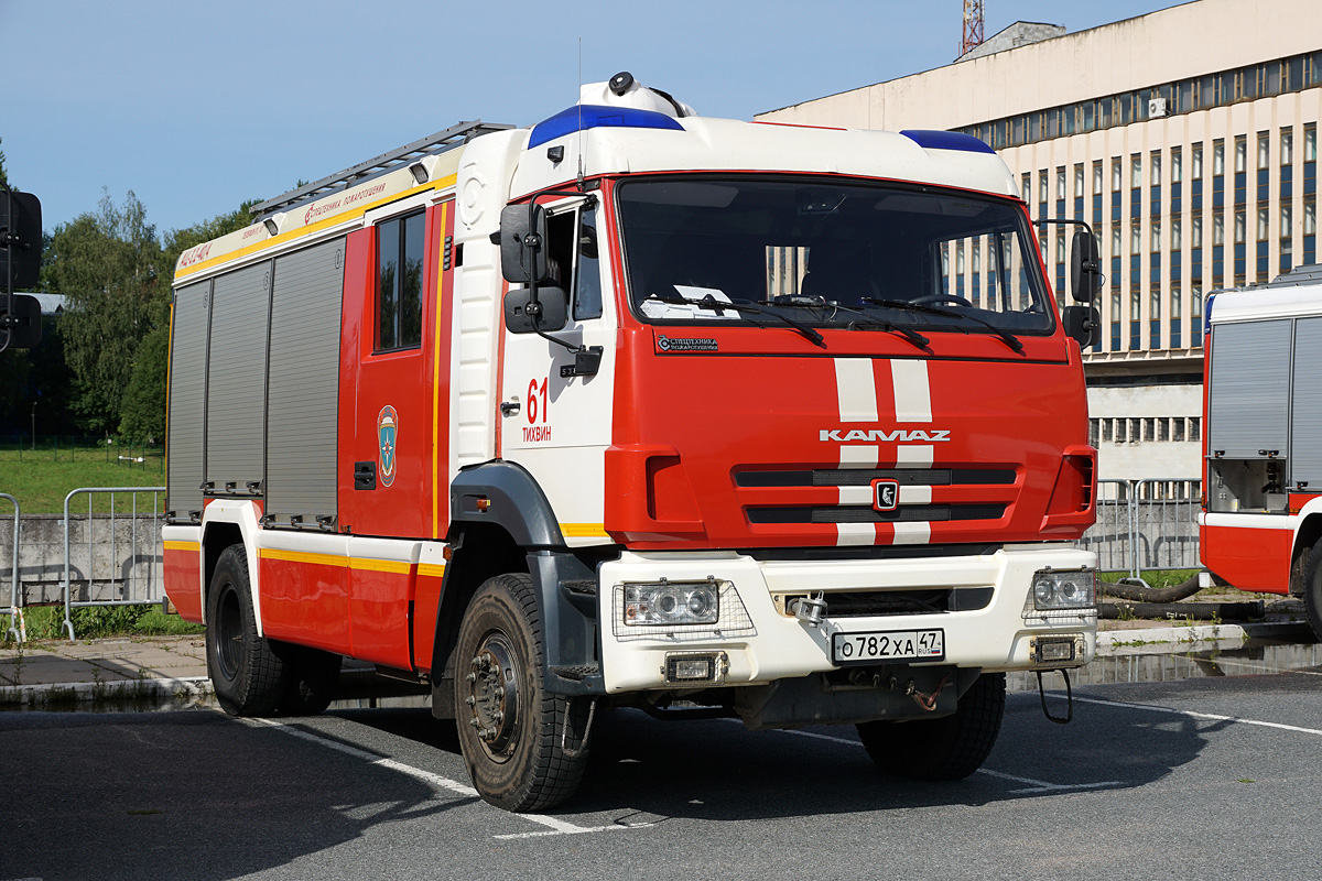 Ленинградская область, № О 782 ХА 47 — КамАЗ-5387-RR(76) [538705]