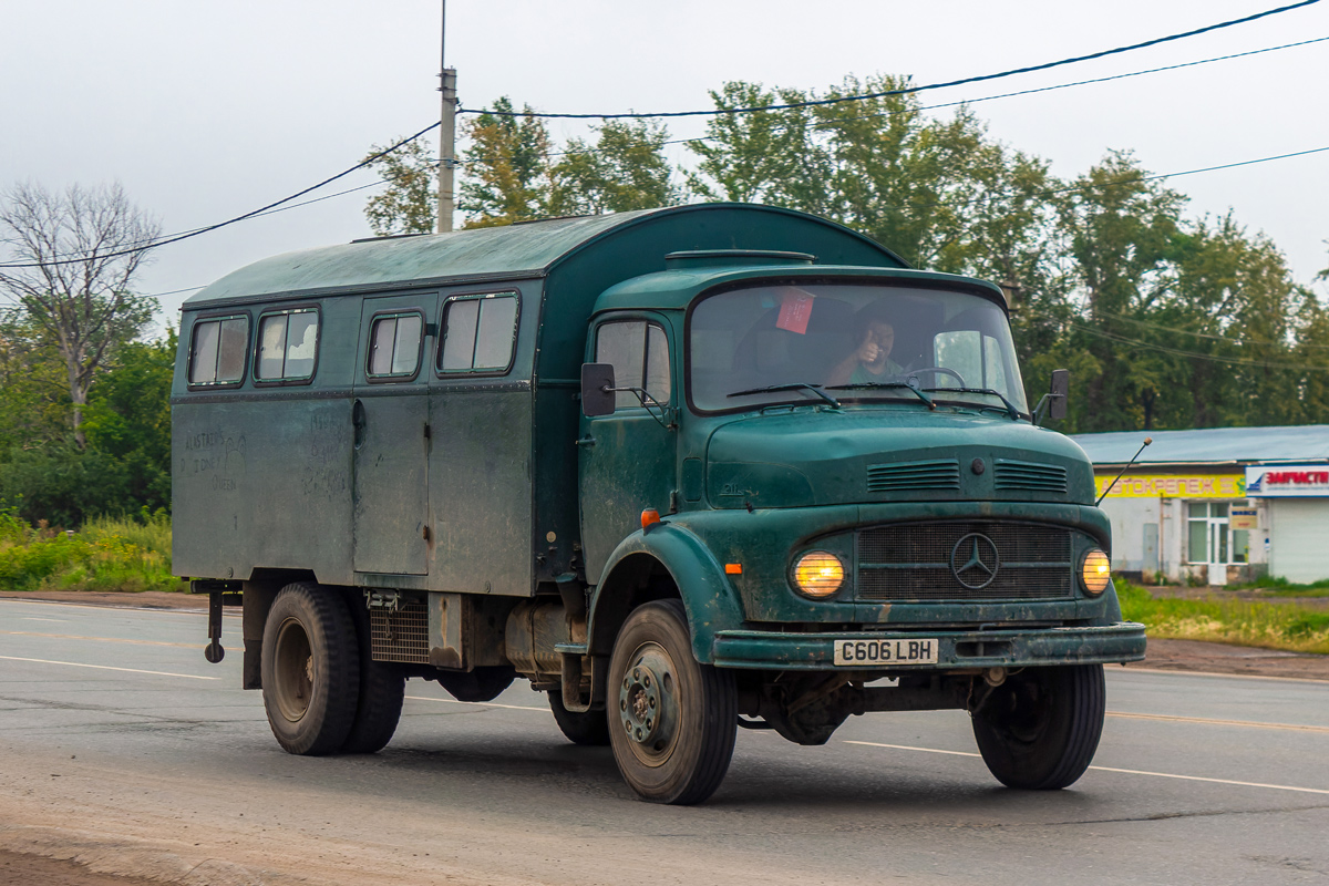 Великобритания, № C606 LBH — Mercedes-Benz L-Series