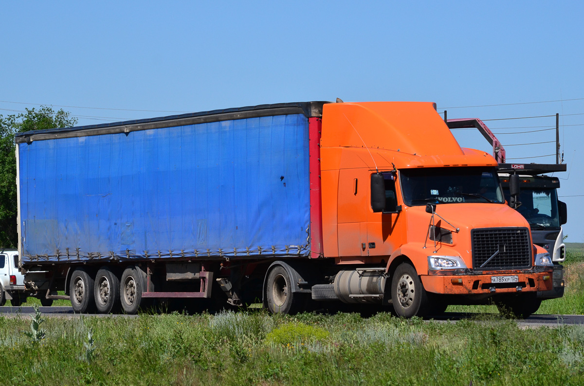 Волгоградская область, № А 785 ХР 134 — Volvo VNM430