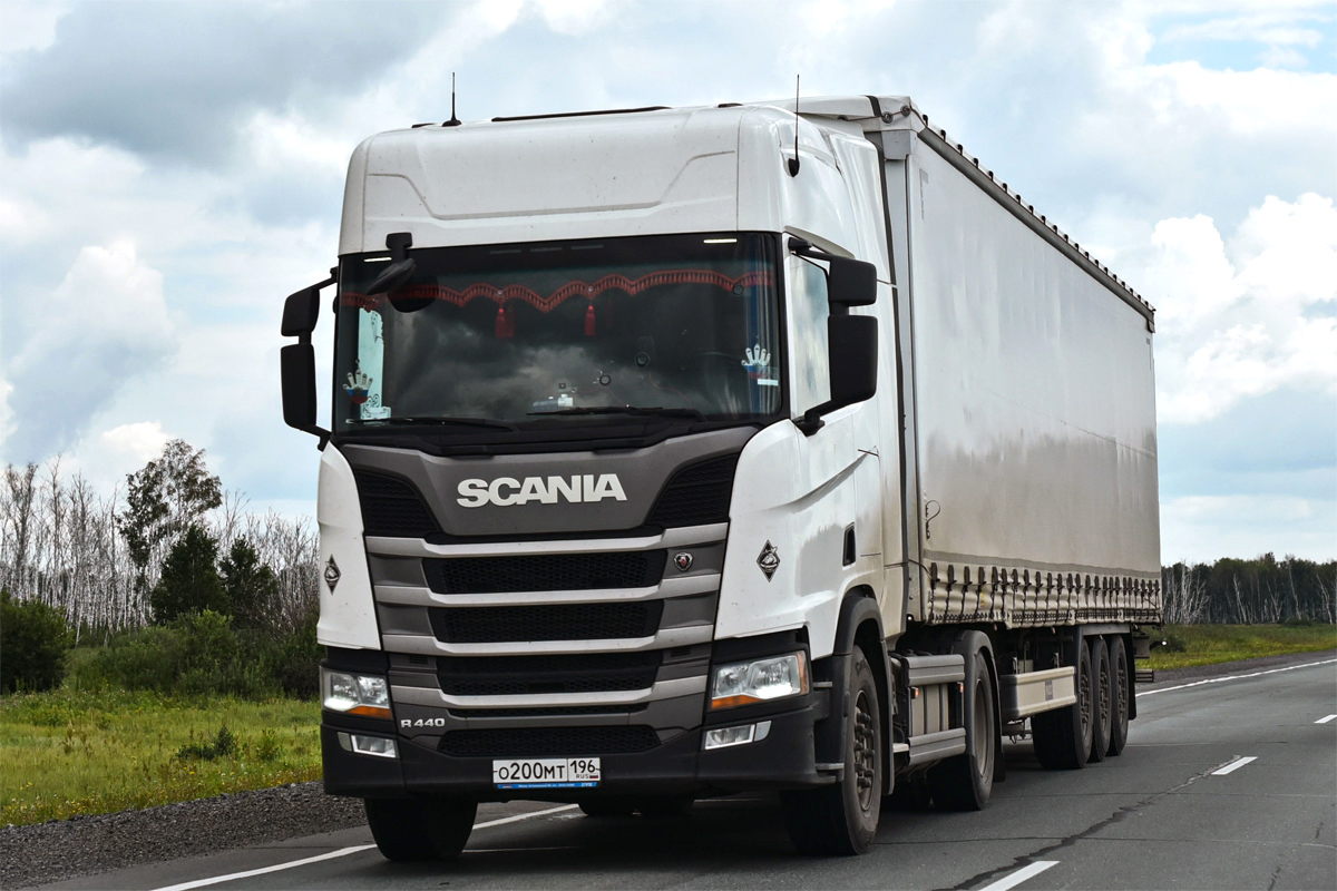 Свердловская область, № О 200 МТ 196 — Scania ('2016) R440