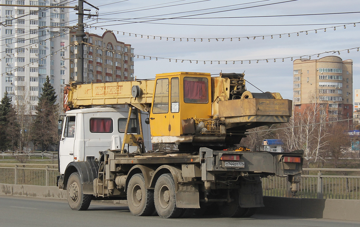 Челябинская область, № О 744 ОТ 174 — МАЗ-6303A3