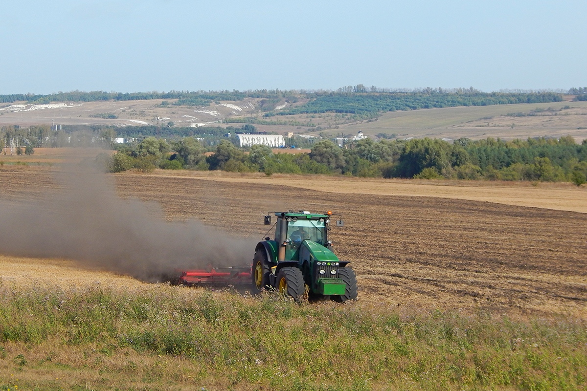 Белгородская область, № 6437 ЕХ 31 — John Deere (общая модель)