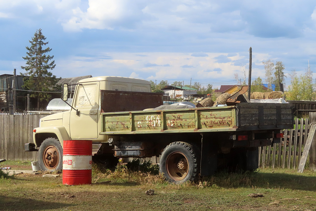 Саха (Якутия), № С 864 АУ 14 — ГАЗ-33073; Саха (Якутия) — Автомобили без номеров