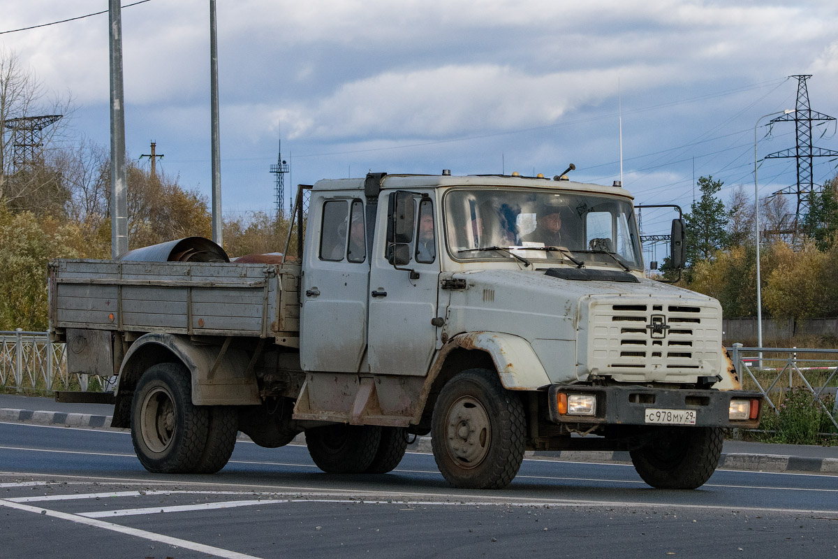 Архангельская область, № С 978 МУ 29 — ЗИЛ-433110