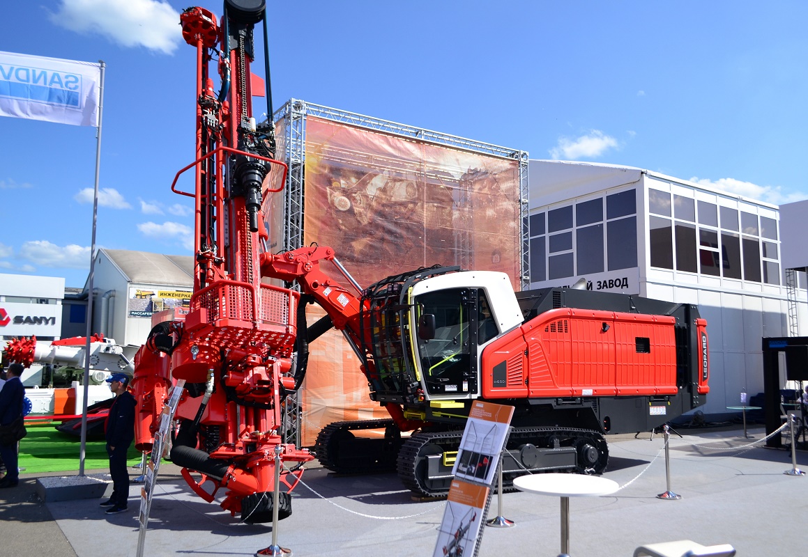 Кемеровская область, № (42) Б/Н СТ 0099 — Sandvik (общая модель); Кемеровская область — Новая спецтехника; Кемеровская область — Уголь России и Майнинг 2019