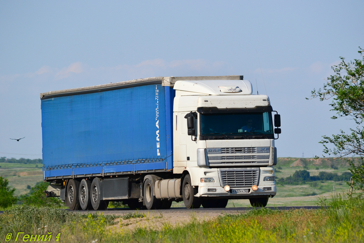 Краснодарский край, № Р 932 КК 123 — DAF 95XF FT