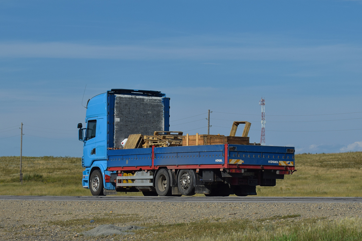 Алтайский край, № А 546 УА 22 — Scania ('2004) R420