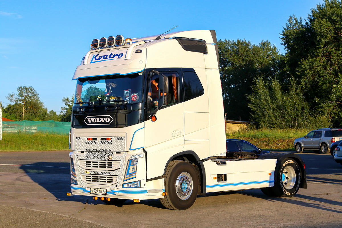 Калининградская область, № Т 924 АН 39 — Volvo ('2012) FH.460 [X9P]; Московская область — Фестиваль TruckDay 2024 — июнь