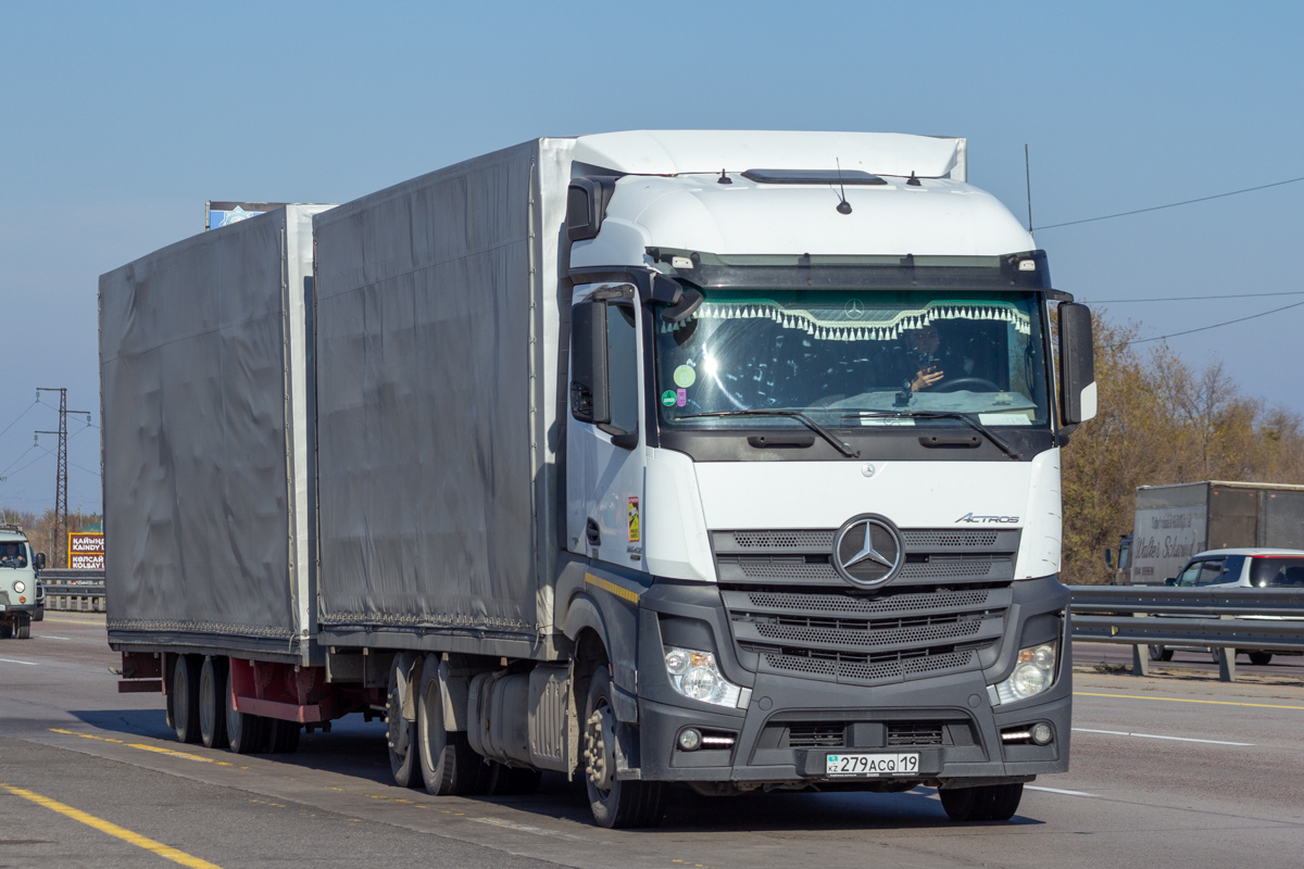 Жетысуская область, № 279 ACQ 19 — Mercedes-Benz Actros ('2011) 2542