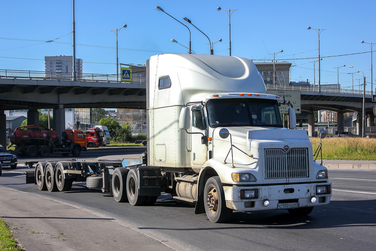 Ленинградская область, № С 100 УО 47 — International 9200