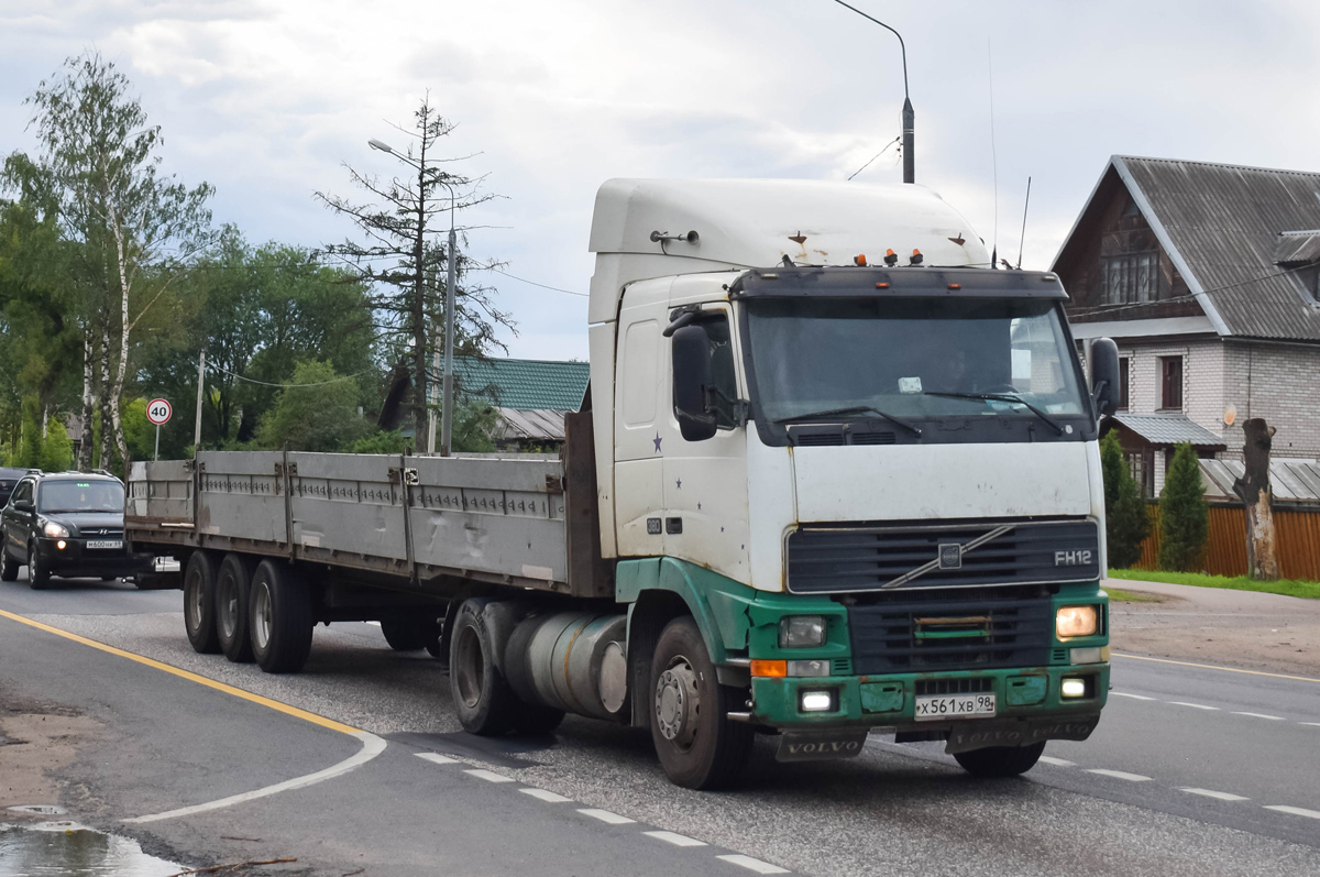 Санкт-Петербург, № Х 561 ХВ 98 — Volvo ('1993) FH12.420