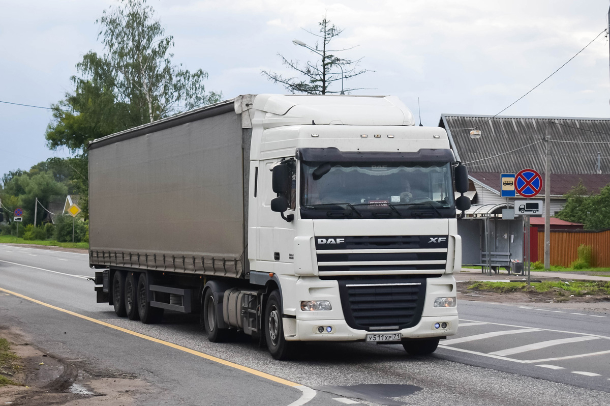 Тульская область, № У 511 ХР 71 — DAF XF105 FT