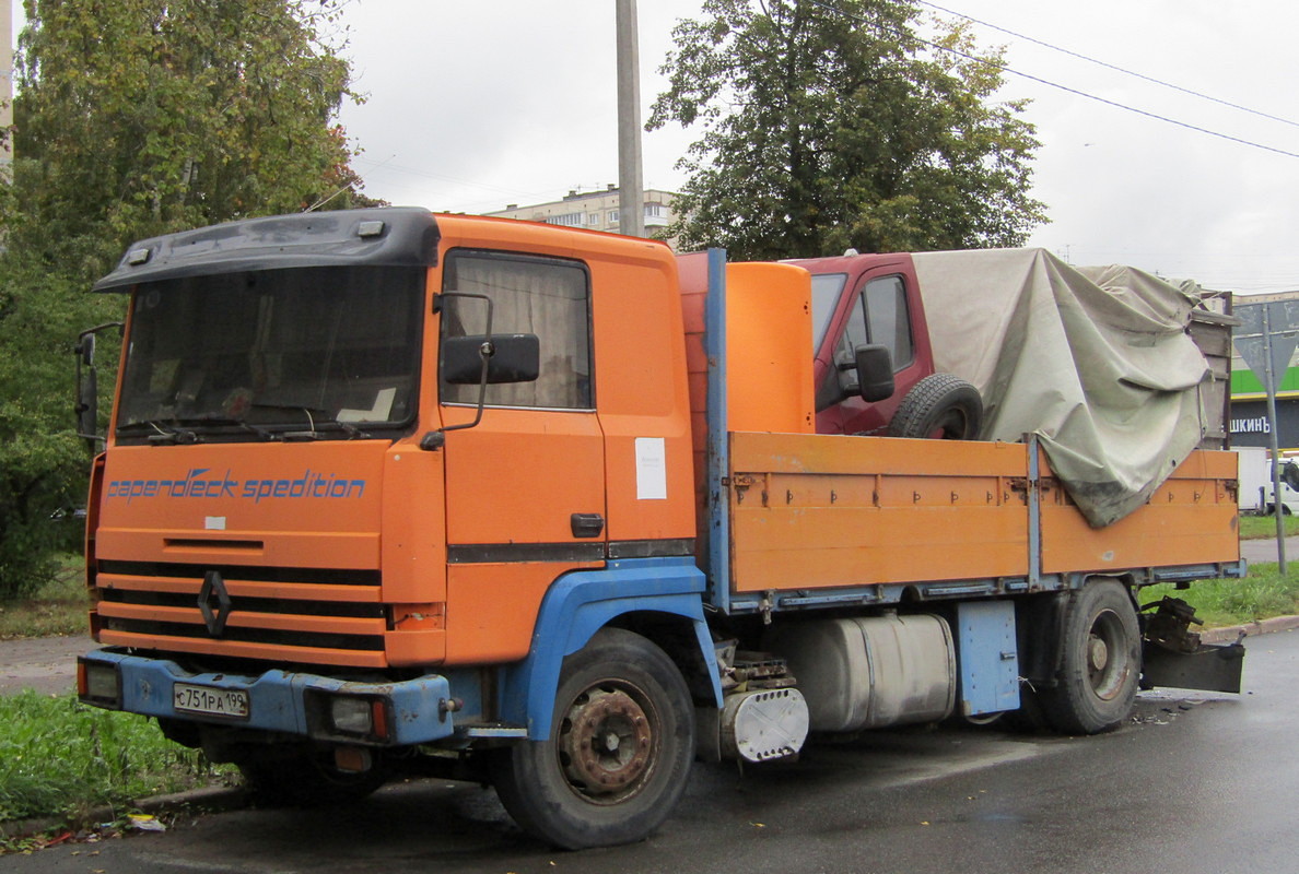 Москва, № С 751 РА 199 — Renault R-Series Major