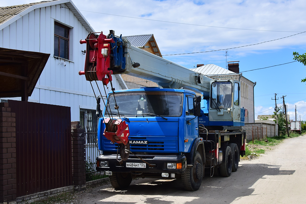 Волгоградская область, № М 484 МТ 134 — КамАЗ-65115-62