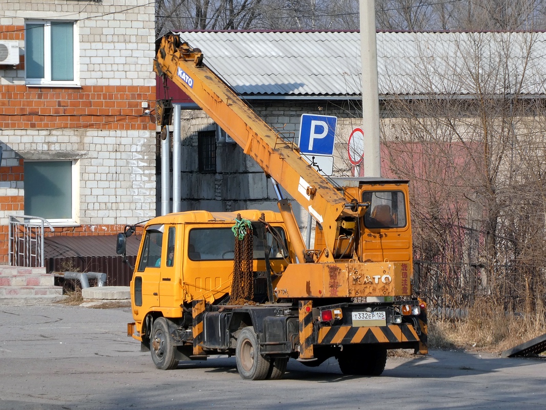 Приморский край, № Т 332 ЕР 125 — Nissan Diesel (общая модель)