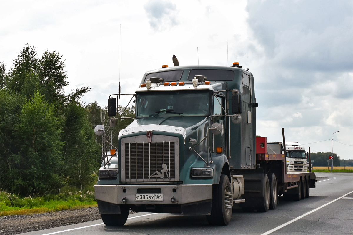 Новосибирская область, № О 385 ВУ 154 — Kenworth T800