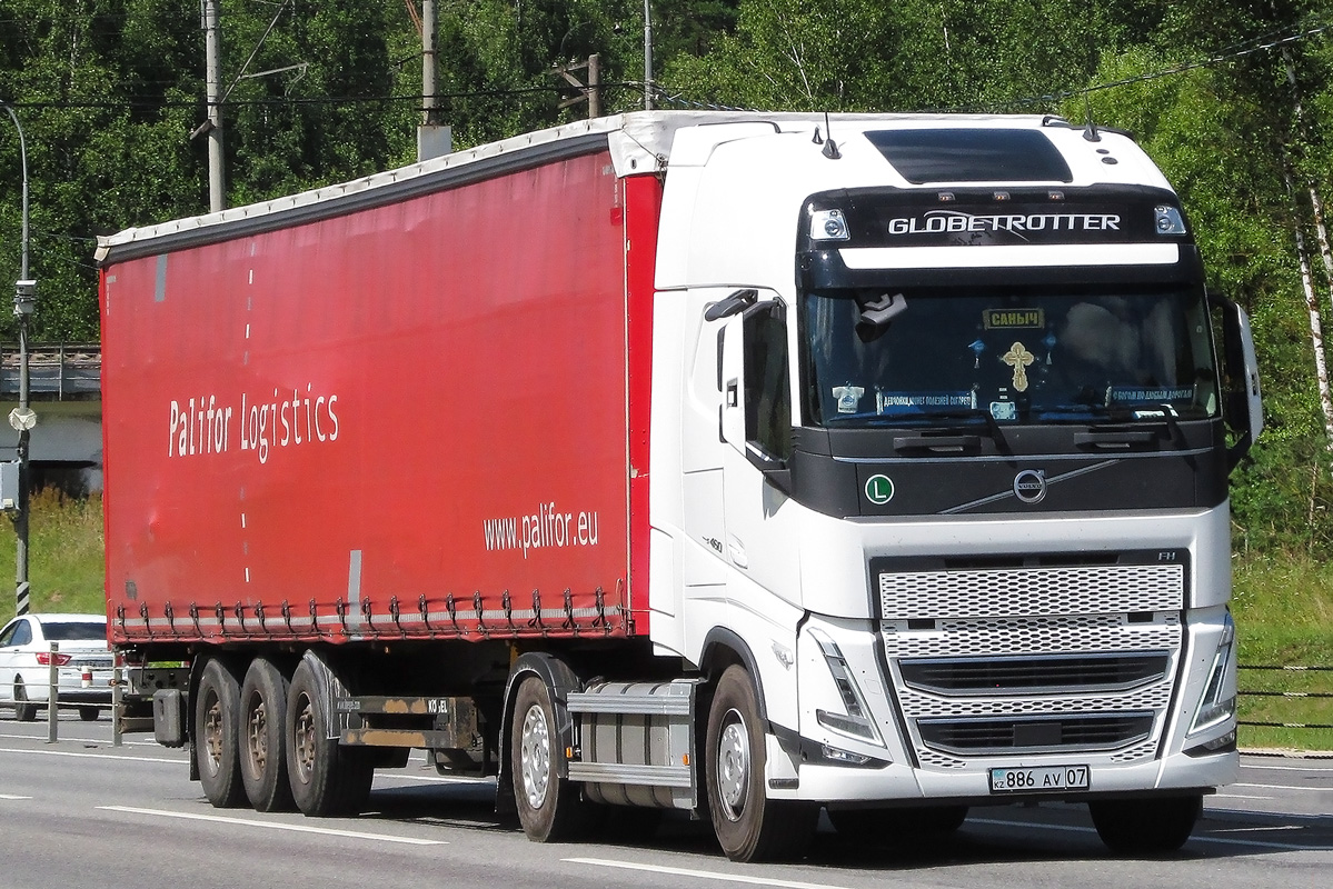 Западно-Казахстанская область, № 886 AV 07 — Volvo ('2020) FH.460