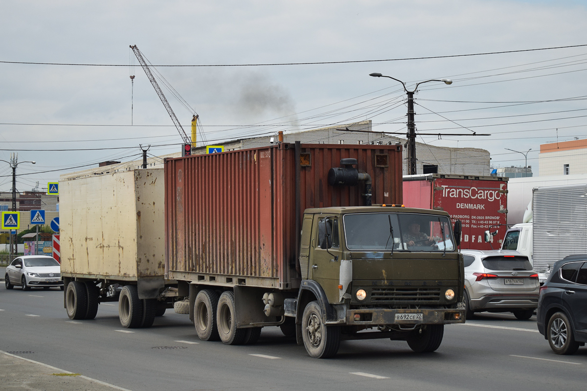 Алтайский край, № В 692 СЕ 22 — КамАЗ-53212