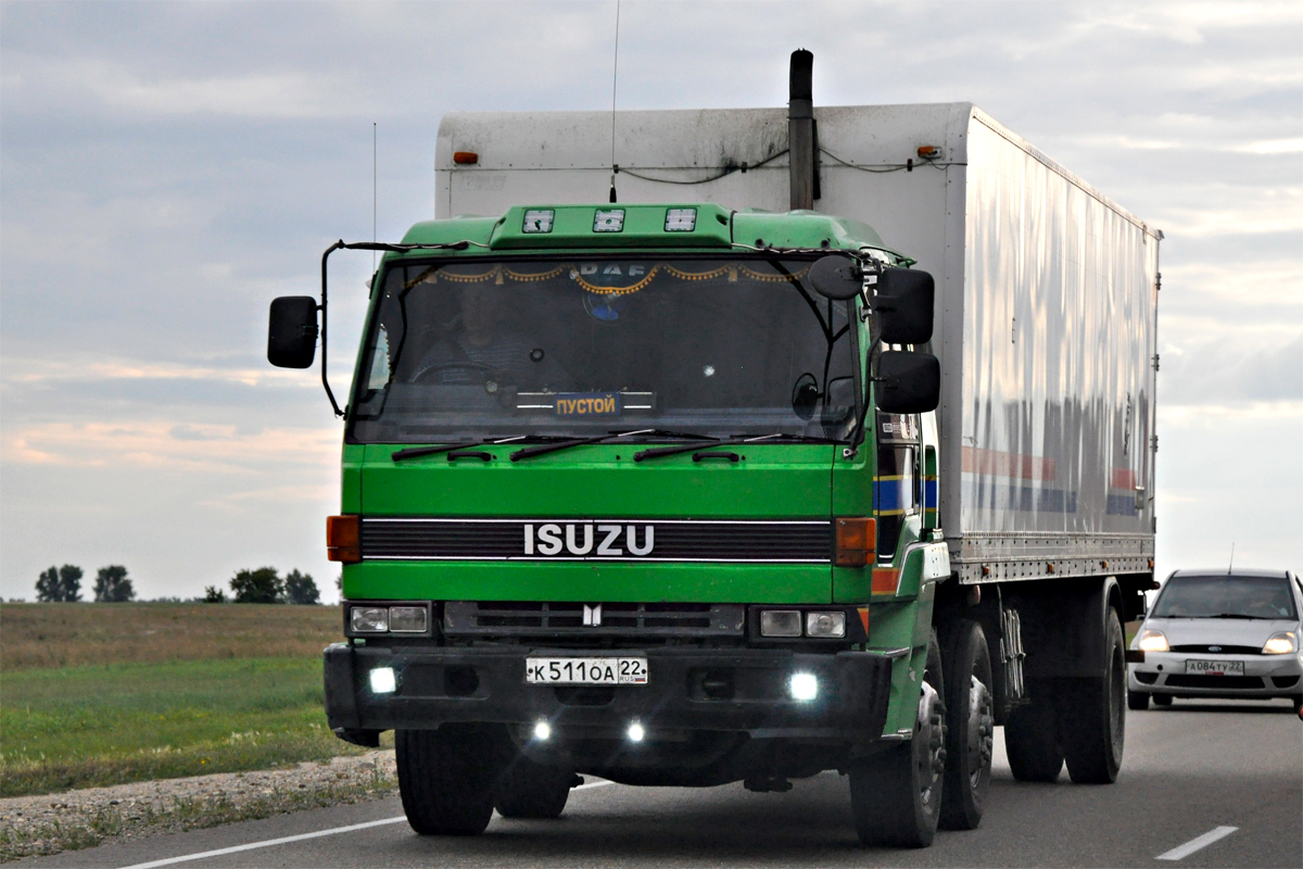 Алтайский край, № К 511 ОА 22 — Isuzu Forward (общая модель)