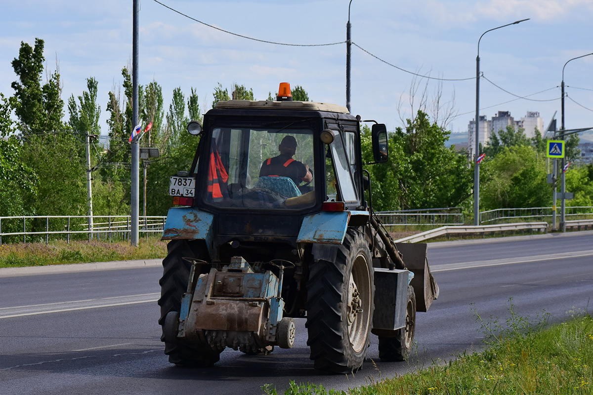 Волгоградская область, № 7837 ВА 34 — Беларус-82.1