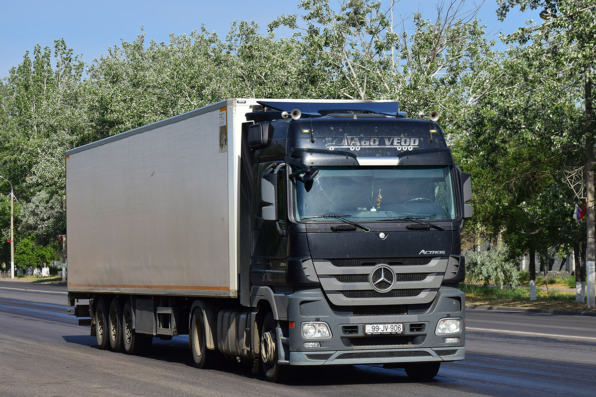 Азербайджан, № 99-JV-906 — Mercedes-Benz Actros ('2009) 1844