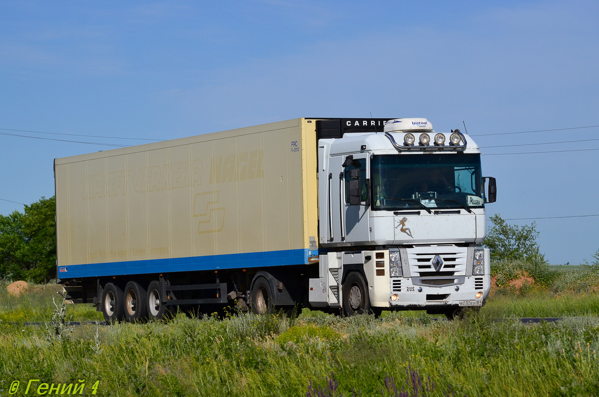 Ростовская область, № В 030 РУ 161 — Renault Magnum E-Tech ('2001)