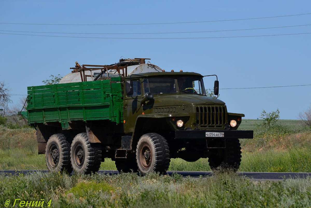 Волгоградская область, № А 054 АЕ 34 — Урал-43202