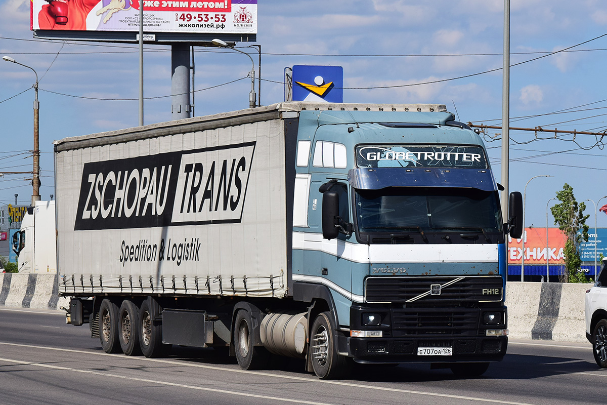 Ставропольский край, № Е 707 ОА 126 — Volvo ('1993) FH12.460