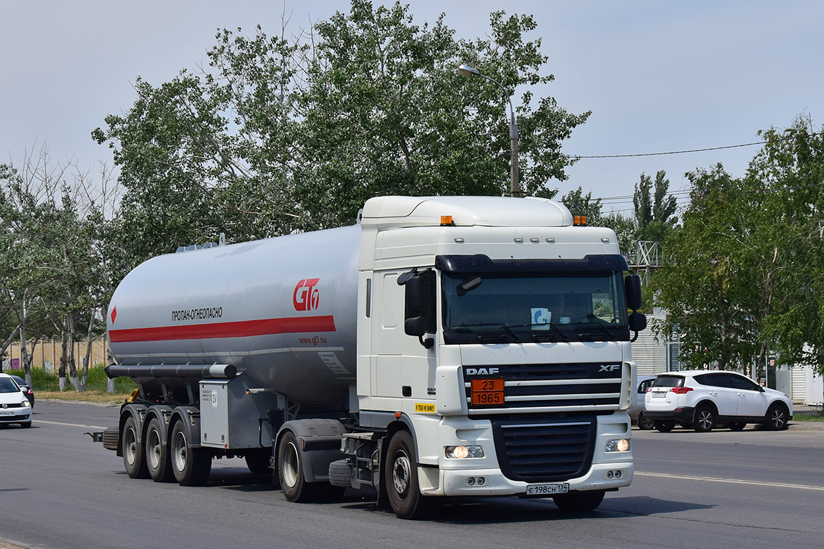 Волгоградская область, № Е 198 СН 134 — DAF XF105 FT