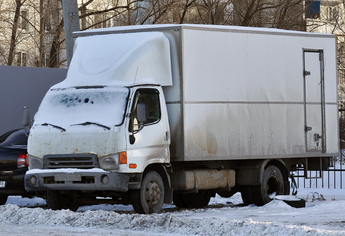 Омская область, № Х 106 АС 55 — Hyundai HD72 ('2004)