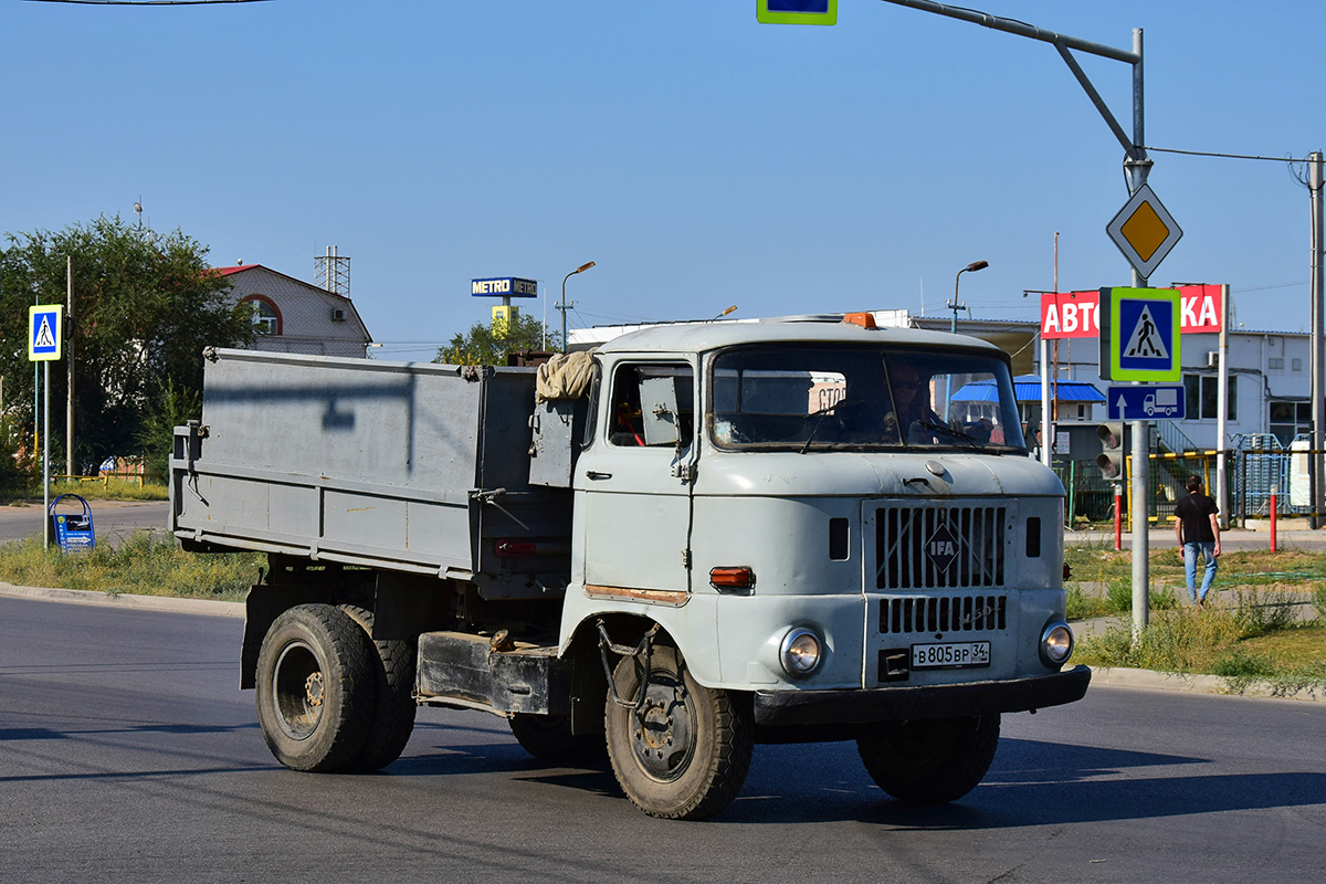 Волгоградская область, № В 805 ВР 34 — IFA W50L/K