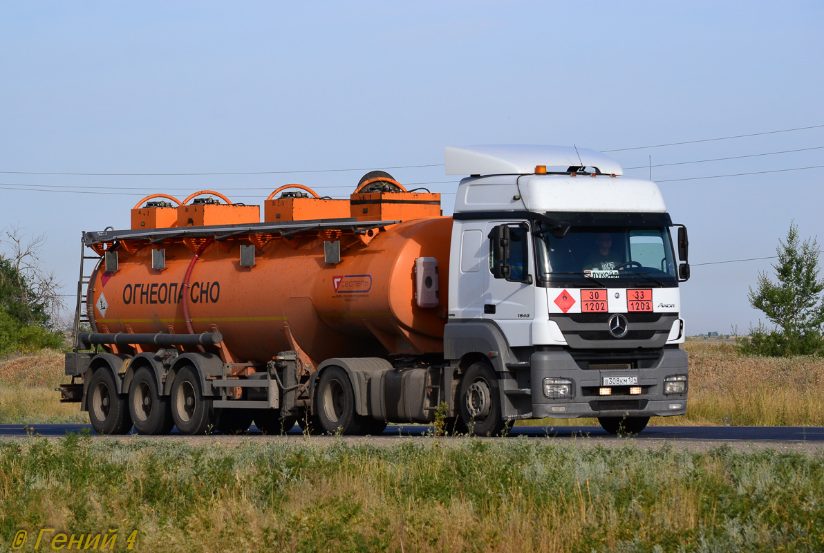 Волгоградская область, № В 308 КМ 134 — Mercedes-Benz Axor 1840 [Z9M]