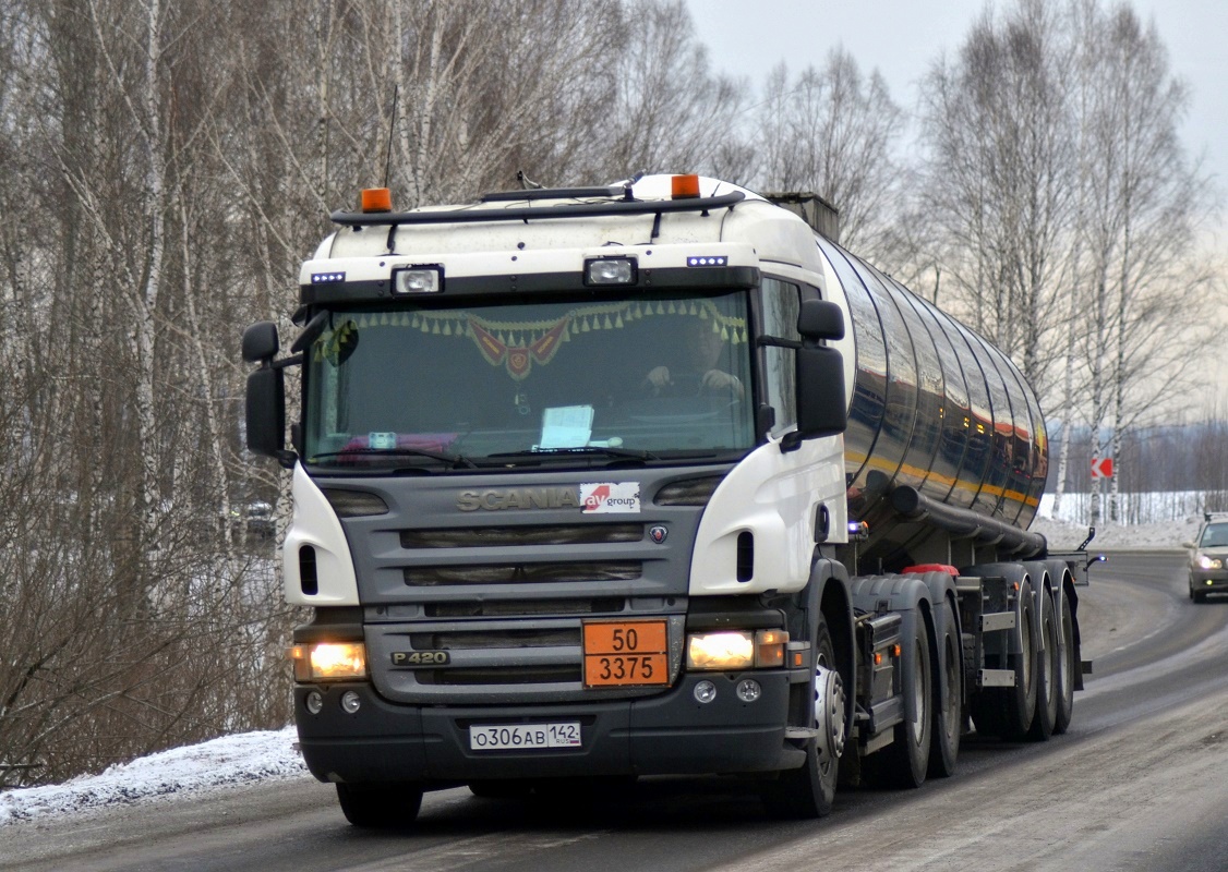 Кемеровская область, № О 306 АВ 142 — Scania ('2011) P420