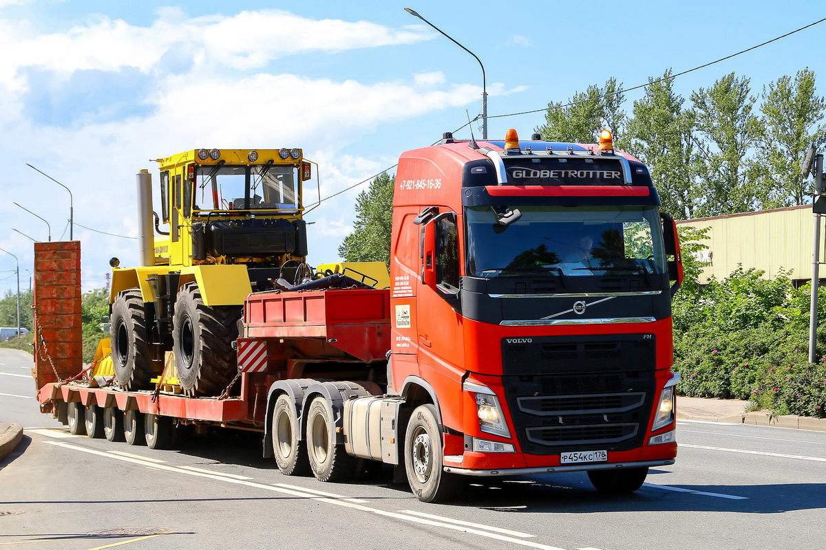 Санкт-Петербург, № Р 454 КС 178 — Volvo ('2012) FH.420; Санкт-Петербург — Новая техника АО "Петербургский тракторный завод"