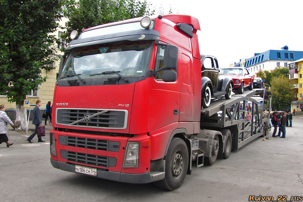 Новосибирская область, № Н 186 СН 54 — Volvo ('2002) FH12.420